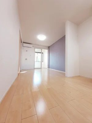 のマンスリーマンション・ウィークリーマンション「ルクソール　Ｂ 102・洋室(No.1356943)」メイン画像