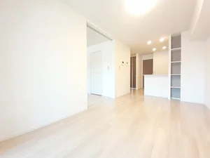 群馬県のマンスリーマンション・ウィークリーマンション「グラン・シャリオ伊勢崎　壱番館 102・洋室(No.1356952)」メイン画像