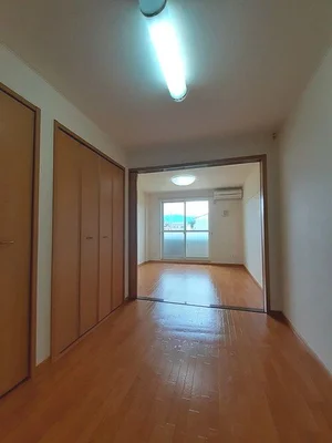 のマンスリーマンション・ウィークリーマンション「グラン　リヴィエール 203・洋室(No.1356967)」メイン画像