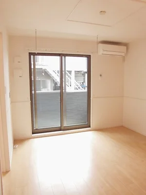 のマンスリーマンション・ウィークリーマンション「ランタナ 101・洋室(No.1357014)」メイン画像