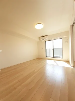 のマンスリーマンション・ウィークリーマンション「アーバングレイスⅧ 202・洋室(No.1357023)」メイン画像