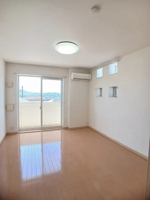 福山市のマンスリーマンション・ウィークリーマンション「カレント 203・洋室(No.1357075)」メイン画像