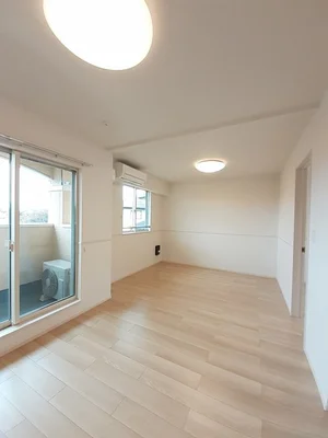 のマンスリーマンション・ウィークリーマンション「サニーかずらわら 201・洋室(No.1357119)」メイン画像