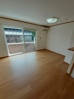 津市のマンスリーマンション・ウィークリーマンション「リバー　ラック 102・洋室(No.1357181)」メイン画像