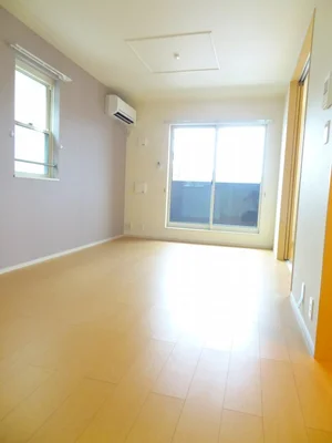 のマンスリーマンション・ウィークリーマンション「レヴェランスＡ 202・洋室(No.1357188)」メイン画像