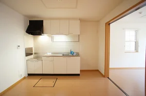 のマンスリーマンション・ウィークリーマンション「トゥーランドット３ 102・洋室(No.1357211)」メイン画像