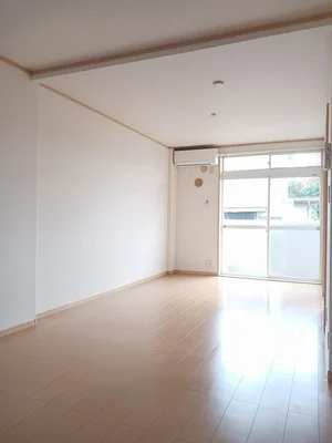 のマンスリーマンション・ウィークリーマンション「ラフォーレ・アリガ 103・洋室(No.1357230)」メイン画像