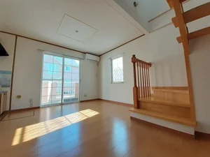 のマンスリーマンション・ウィークリーマンション「メゾンド・ブリークⅠ 102・洋室(No.1357572)」メイン画像