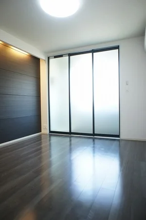 福島県のマンスリーマンション・ウィークリーマンション「ブラン　ソル　ジュンⅡ 101・洋室(No.1357579)」メイン画像