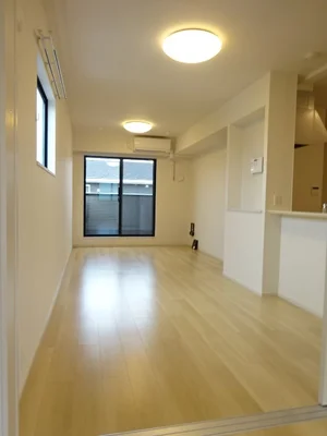 のマンスリーマンション・ウィークリーマンション「シルキーハイツⅦ 204・洋室(No.1357625)」メイン画像