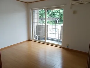 のマンスリーマンション・ウィークリーマンション「シェーン・ヴァルトＦ 103・洋室(No.1357654)」メイン画像