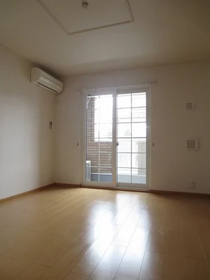 のマンスリーマンション・ウィークリーマンション「スプリングワットＥ 102・洋室(No.1357661)」メイン画像