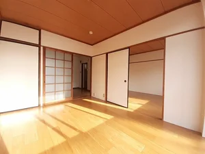 群馬県のマンスリーマンション・ウィークリーマンション「エスポワール泉 104・洋室(No.1357731)」メイン画像