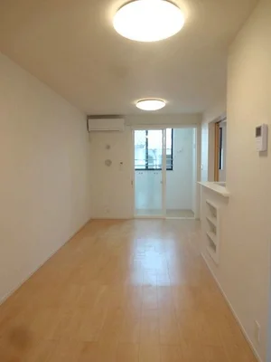 のマンスリーマンション・ウィークリーマンション「サンリット・オーブ　Ａ 203・洋室(No.1357756)」メイン画像