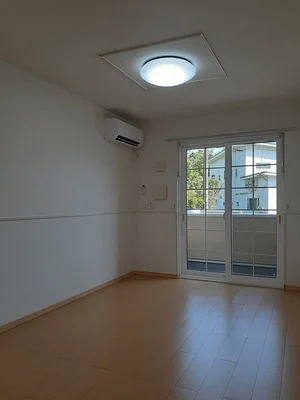 のマンスリーマンション・ウィークリーマンション「コルテージュ 102・洋室(No.1357867)」メイン画像