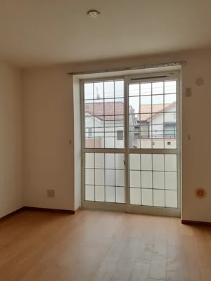 のマンスリーマンション・ウィークリーマンション「ファミールＨＡＫＵＨＯＵ　Ａ 201・洋室(No.1357884)」メイン画像