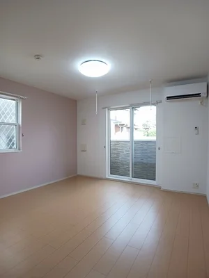 のマンスリーマンション・ウィークリーマンション「Ｃｌｏｖｅｒ 101・洋室(No.1357903)」メイン画像