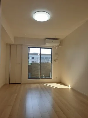 のマンスリーマンション・ウィークリーマンション「エスポルトⅢ 205・洋室(No.1357927)」メイン画像