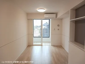 のマンスリーマンション・ウィークリーマンション「シャトー　ソレイユⅢ　Ａ 202・洋室(No.1357948)」メイン画像