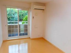 のマンスリーマンション・ウィークリーマンション「フルリール百船　Ｂ 102・洋室(No.1357980)」メイン画像