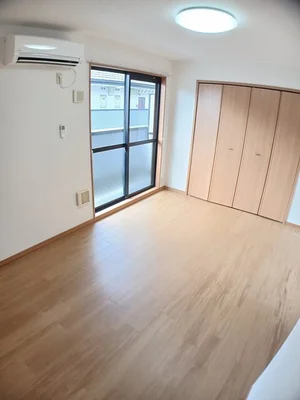 のマンスリーマンション・ウィークリーマンション「アルブル　ヴィラージュⅡ 202・洋室(No.1358039)」メイン画像