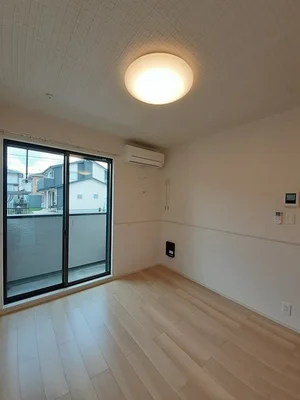 のマンスリーマンション・ウィークリーマンション「サニーハウスＨａｇｉｗａｒａⅣ 103・洋室(No.1358052)」メイン画像