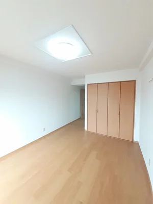 のマンスリーマンション・ウィークリーマンション「カメリアガーデン 302・洋室(No.1358133)」メイン画像