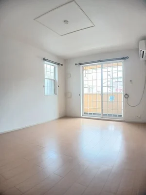 愛媛県のマンスリーマンション・ウィークリーマンション「キャピトゥール 105・洋室(No.1358157)」メイン画像