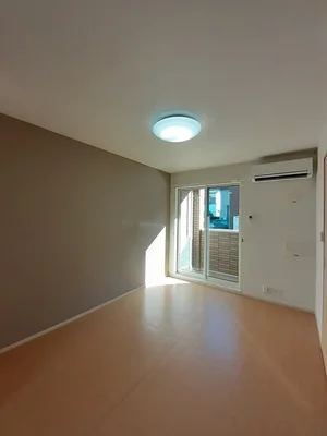 のマンスリーマンション・ウィークリーマンション「ナリッシュＬｅｅ　Ⅱ 103・洋室(No.1358158)」メイン画像