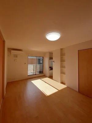 のマンスリーマンション・ウィークリーマンション「パライーソＢ 205・洋室(No.1358165)」メイン画像