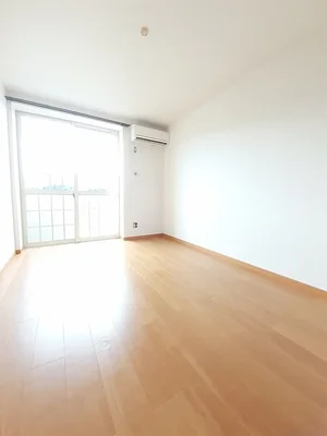 のマンスリーマンション・ウィークリーマンション「サンフィールドＢ 103・洋室(No.1358176)」メイン画像