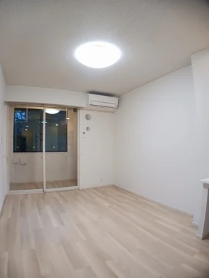 のマンスリーマンション・ウィークリーマンション「カルム栄町Ⅱ 102・洋室(No.1358202)」メイン画像