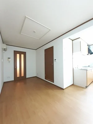 のマンスリーマンション・ウィークリーマンション「カサ・ブランカＤ 201・洋室(No.1358206)」メイン画像