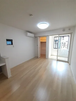 のマンスリーマンション・ウィークリーマンション「ベルファニー　ショウワ　Ｂ 101・洋室(No.1358229)」メイン画像