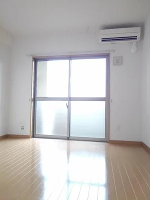 のマンスリーマンション・ウィークリーマンション「ブリランテピアッツァ 703・洋室(No.1358288)」メイン画像