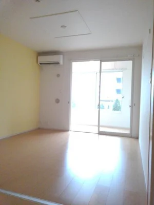 のマンスリーマンション・ウィークリーマンション「レジデンス　アサヒ 102・洋室(No.1358345)」メイン画像