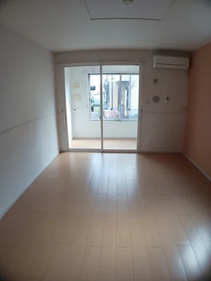 のマンスリーマンション・ウィークリーマンション「レ　ジュ－ル　カルム 102・洋室(No.1358383)」メイン画像