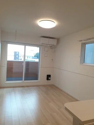 のマンスリーマンション・ウィークリーマンション「ホルツ　タウン　Ｂ 201・洋室(No.1358396)」メイン画像