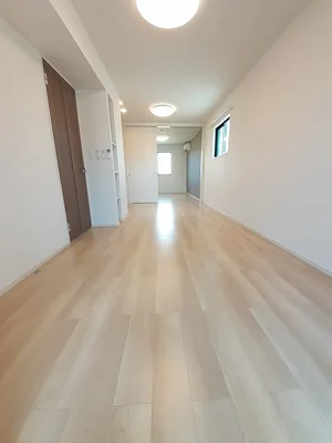 のマンスリーマンション・ウィークリーマンション「ピアマローネ 105・洋室(No.1358397)」メイン画像