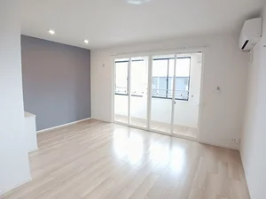 のマンスリーマンション・ウィークリーマンション「クラール南城　Ｂ 201・洋室(No.1358403)」メイン画像