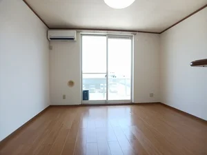 のマンスリーマンション・ウィークリーマンション「ラッキ－セブンⅡ 203・洋室(No.1358406)」メイン画像