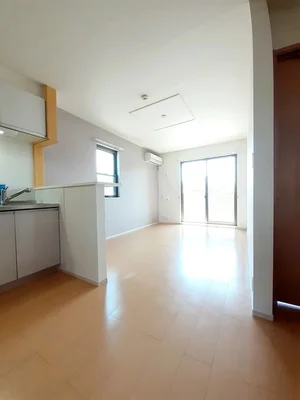 のマンスリーマンション・ウィークリーマンション「ゼフィール新富士 105・洋室(No.1358557)」メイン画像