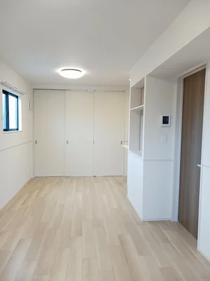 のマンスリーマンション・ウィークリーマンション「リュンヌ　エ　ソレイユ 201・洋室(No.1358566)」メイン画像