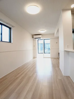 のマンスリーマンション・ウィークリーマンション「サンライズ久沢 106・洋室(No.1358573)」メイン画像