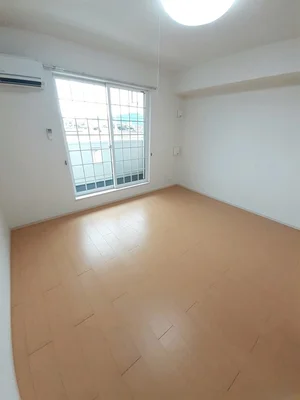 香川県のマンスリーマンション・ウィークリーマンション「薔薇Ⅰ 203・洋室(No.1358620)」メイン画像