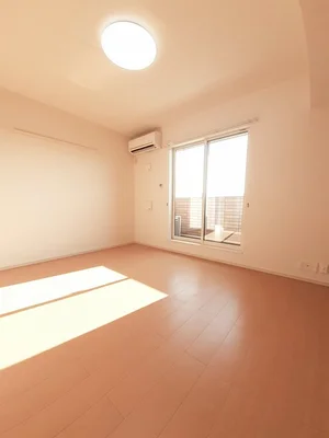 のマンスリーマンション・ウィークリーマンション「コンフォルトⅡ 204・洋室(No.1358625)」メイン画像