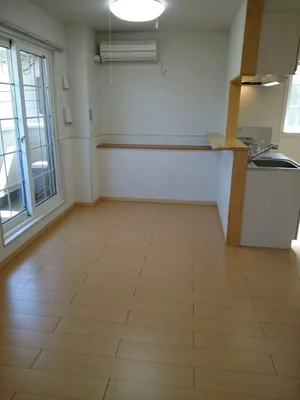 のマンスリーマンション・ウィークリーマンション「ラ・クゥー　Ｂ 201・洋室(No.1358645)」メイン画像