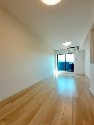 のマンスリーマンション・ウィークリーマンション「ラ・ヴィ・アン・クルール 205・洋室(No.1358658)」メイン画像