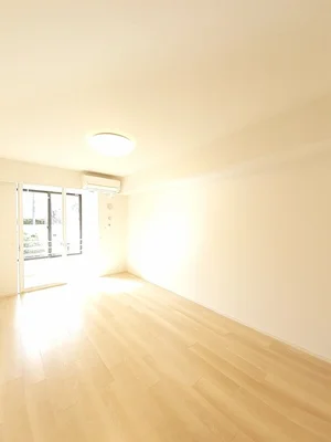 広島県のマンスリーマンション・ウィークリーマンション「コンコードＢ 102・洋室(No.1358681)」メイン画像