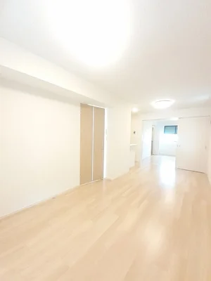 のマンスリーマンション・ウィークリーマンション「三原市アパート 102・洋室(No.1358718)」メイン画像